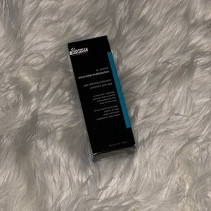 💖MAKE OFFERS!💖 Dr. Brandt Microdermabrasion